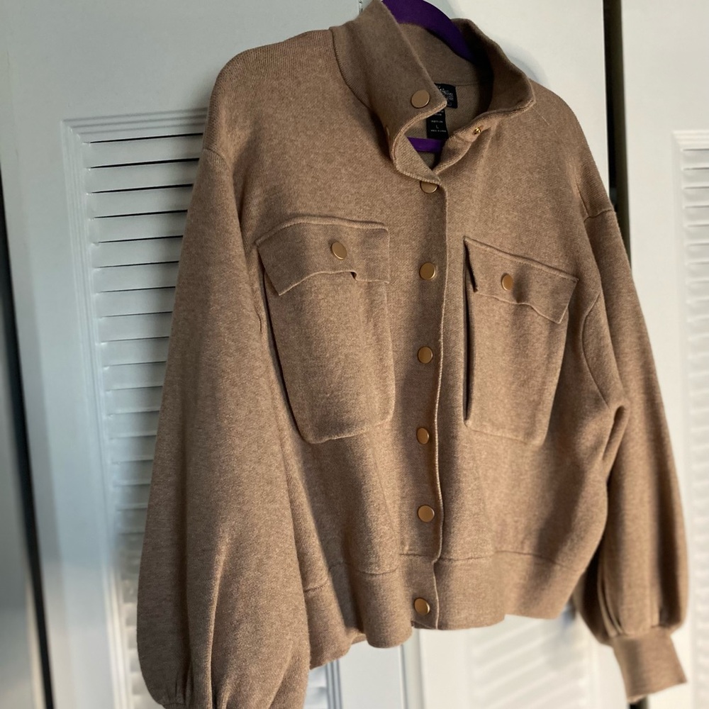 Oliver O Large Sweater Jacket - Picture 2 of 7